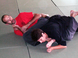 Daniel Kennedy demonstrating Armbar